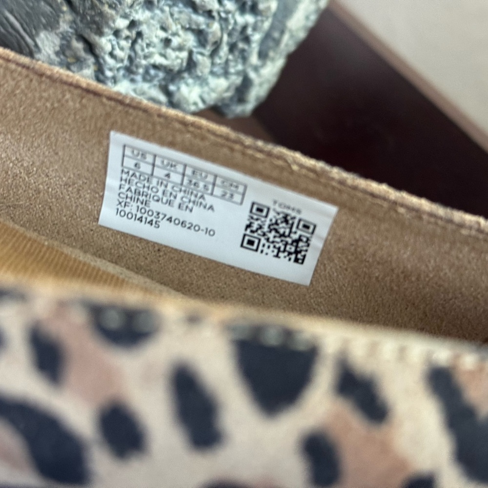 Toms Leopard Print Women's Flats - Picture 4 of 5